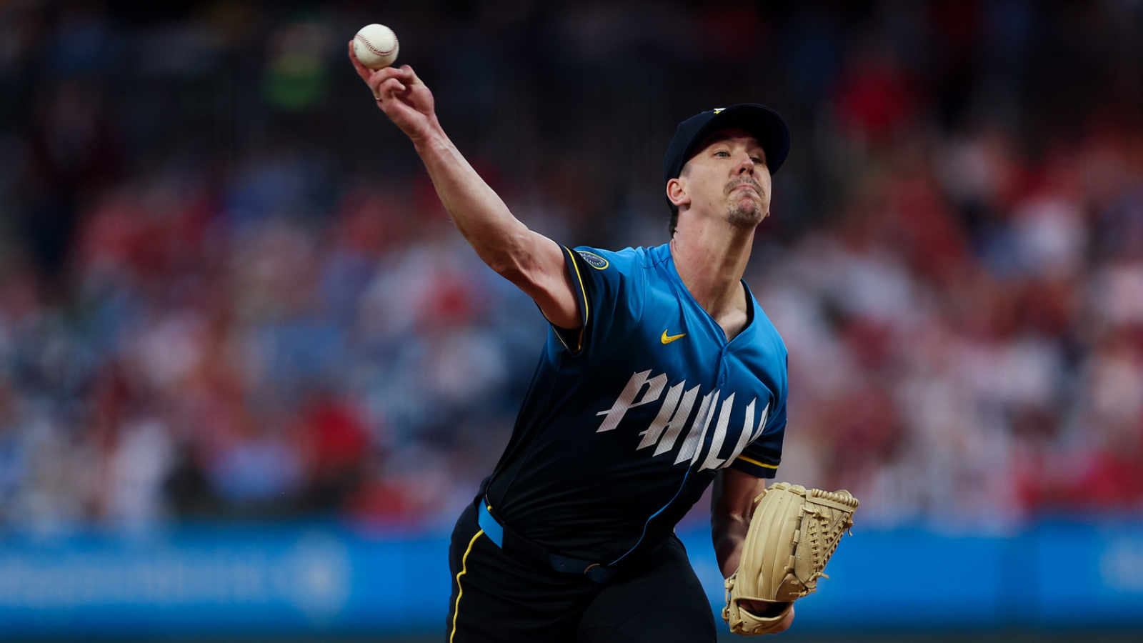 https://www.yardbarker.com/media/d/4/d4079e9eba86ec4b307fa94d3a14c77025a0a4fc/thumb_16x9/phillies-beneficiary-terrible-red-sox-mistake.jpg?v=1