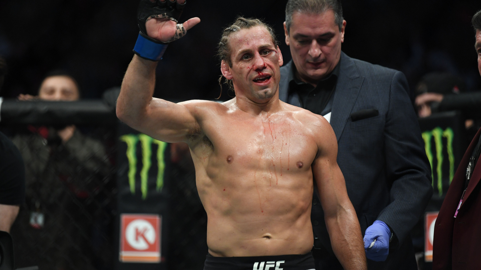 Ex-MMA Champ Reveals Pay Factor Behind RAF’s Potential Success