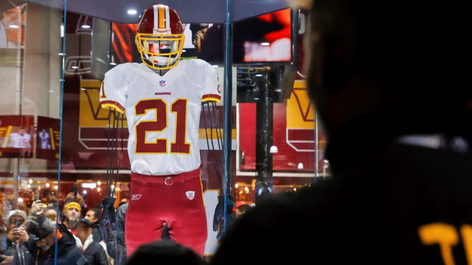 Washington Commanders Offer Limited Redskins Merchandise for Trademark Reasons