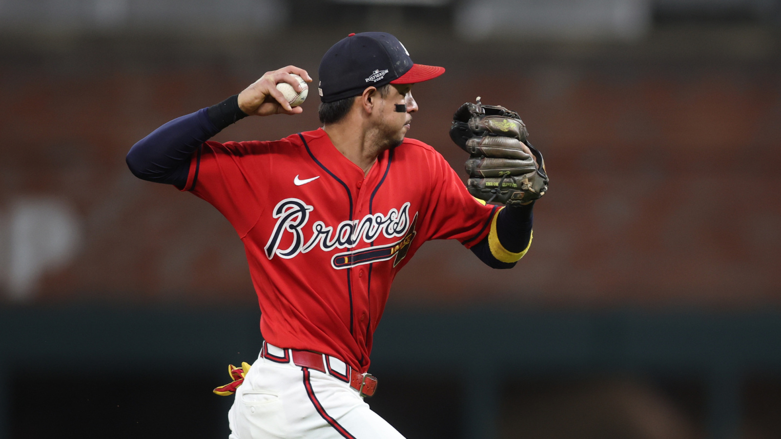 Contract projections revealed for Mauricio Dubon, Raisel Iglesias
