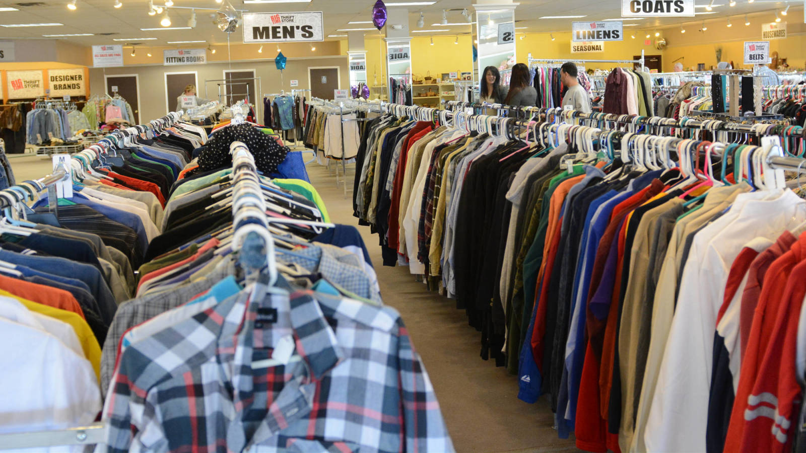 20 essential dos and don'ts for secondhand shopping