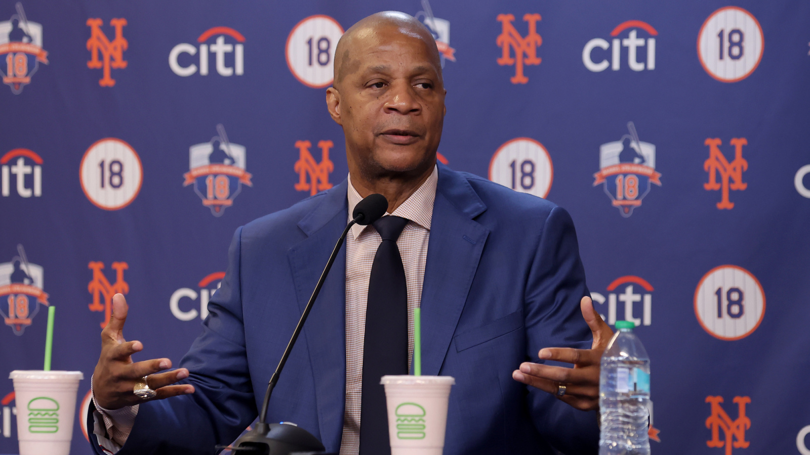 https://www.yardbarker.com/media/d/4/d49990f75b0f68d72b2db319280effdb9c1d1bb3/thumb_16x9/mets-legend-darryl-strawberry-shares-warning-pete.jpg?v=1