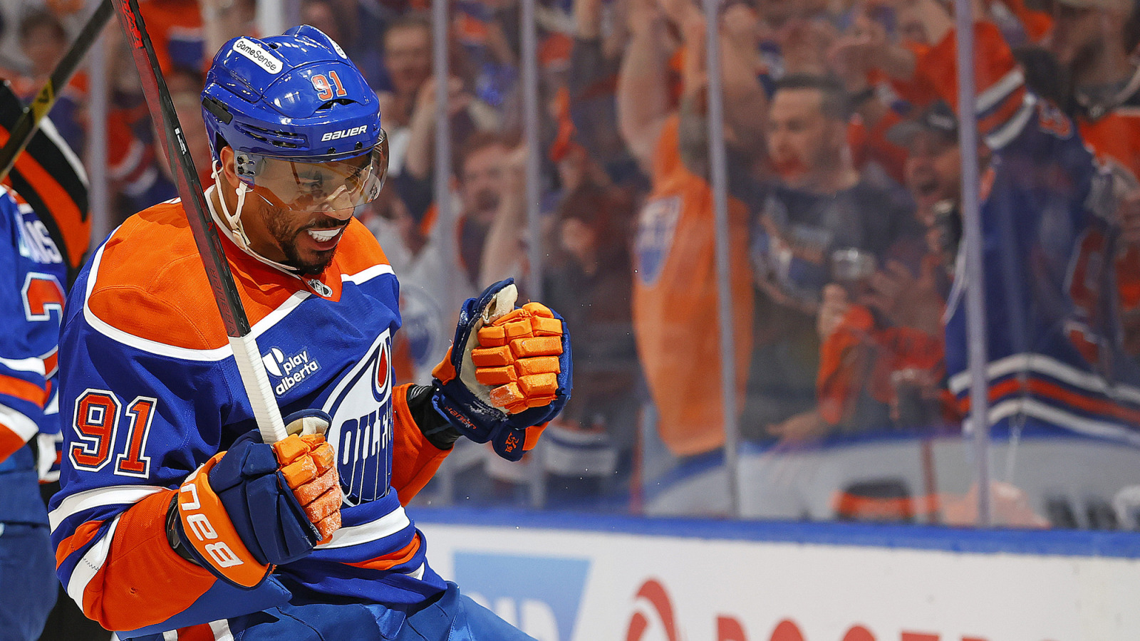 Evander Kane Draws Comments from Oilers Superstar After Clutch Game 3 Win Over Kings