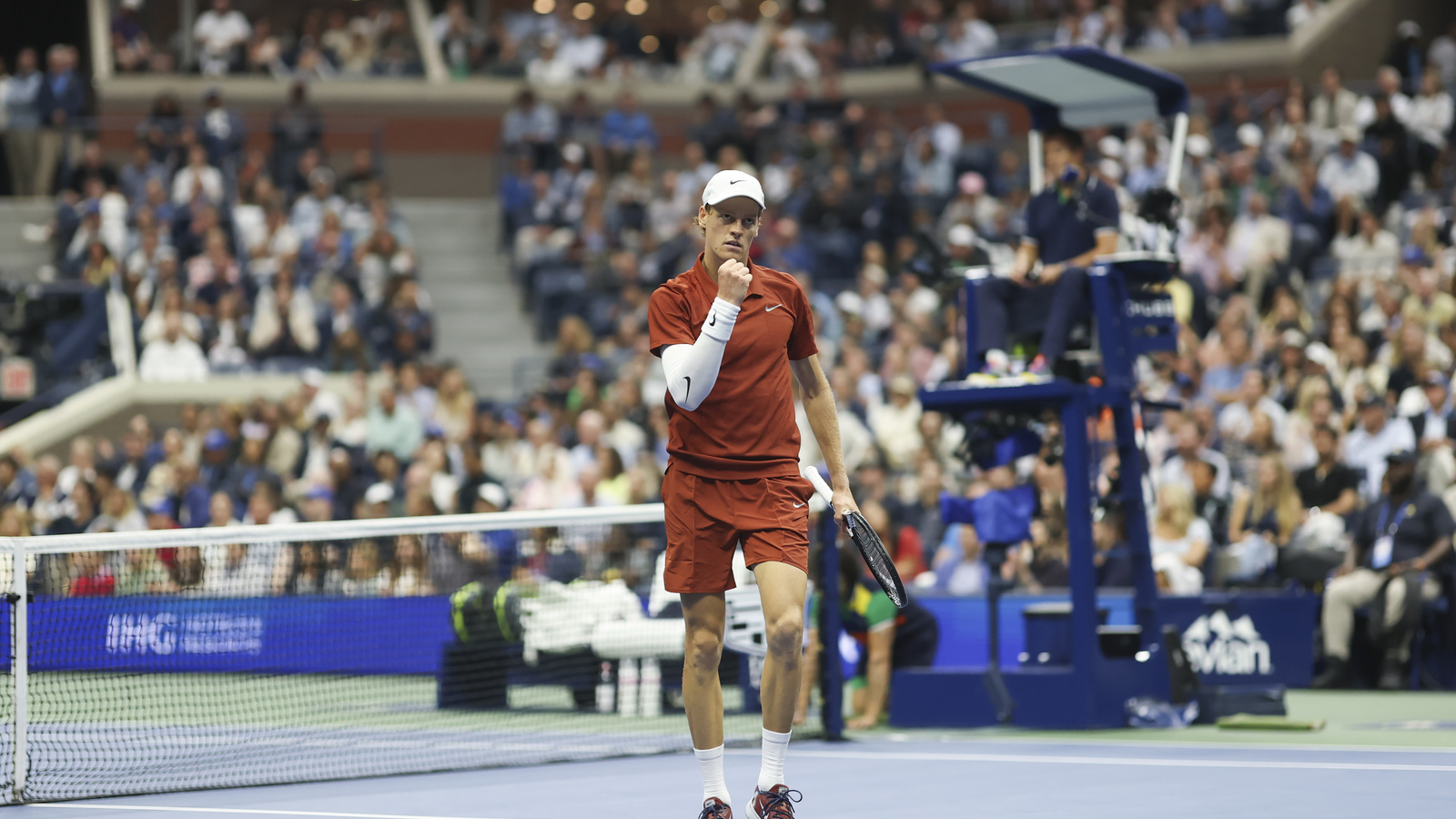 Jannik Sinner Joins Big 3 Members in Historic Milestone After Beating Carlos Alcaraz in the ATP Finals Championship
