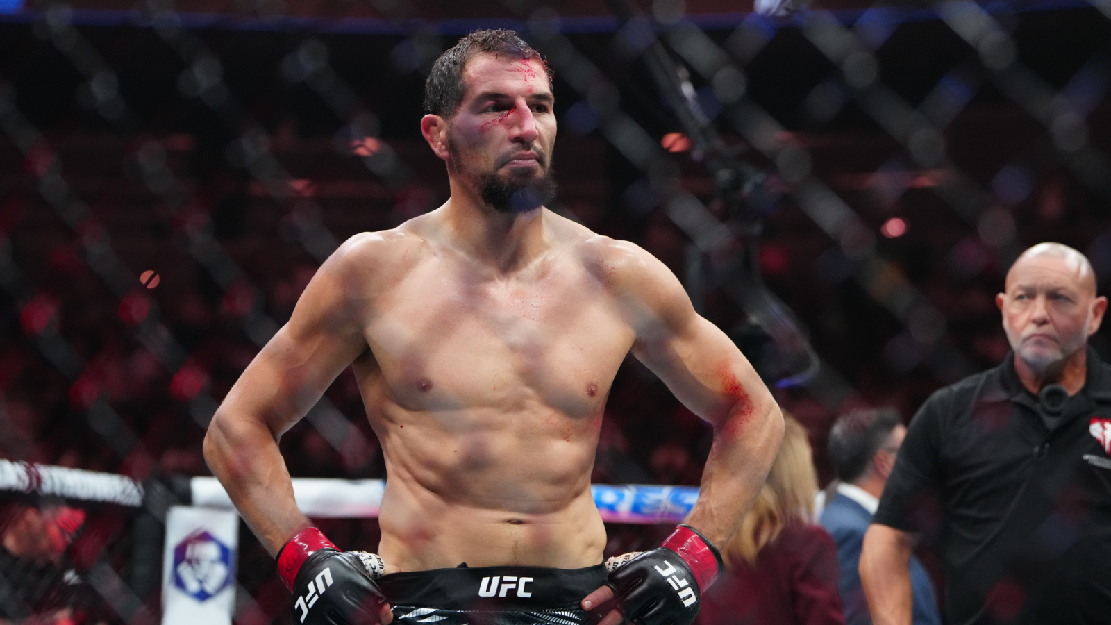 Abus Magomedov Submits Oleksiejczuk in First Round at UFC Baku