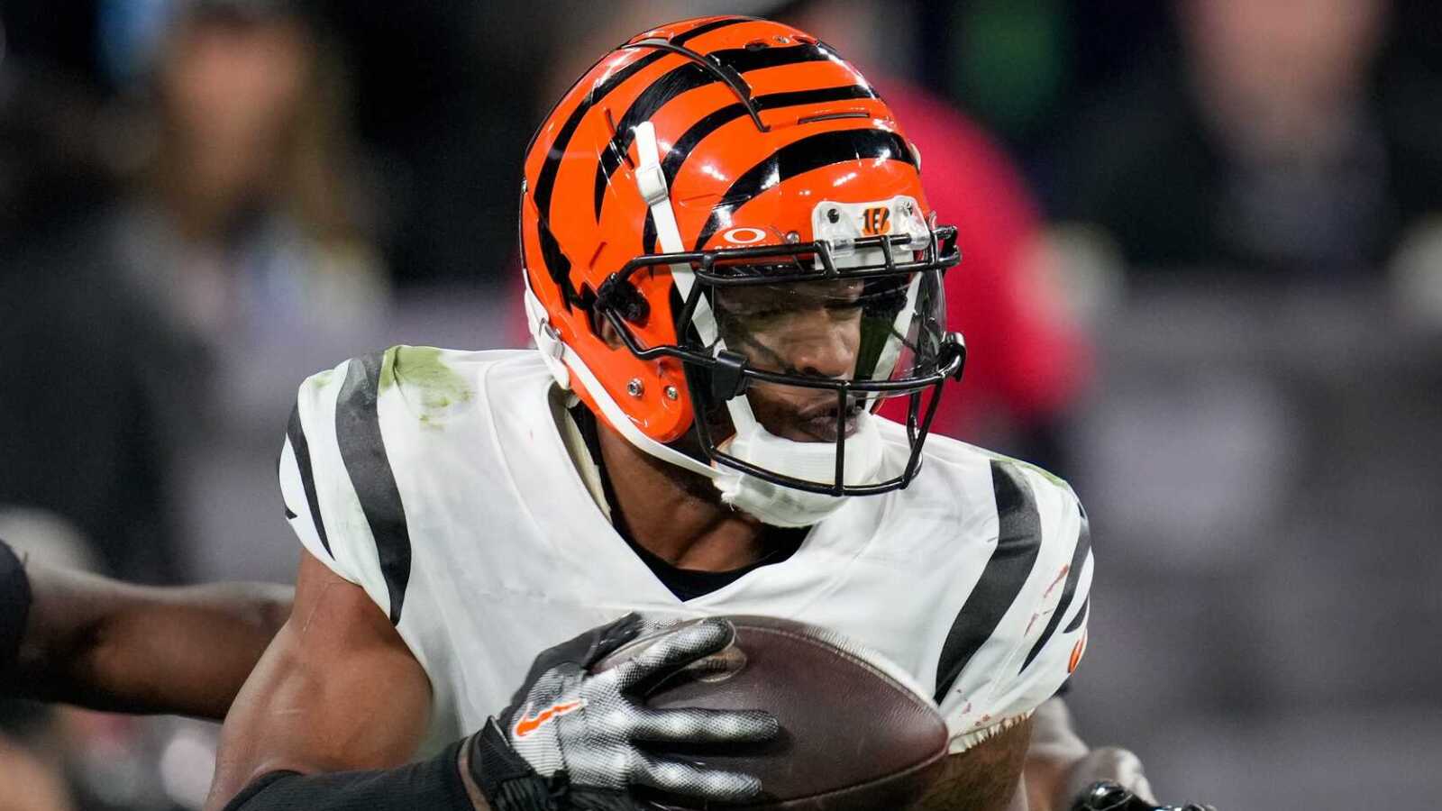 https://www.yardbarker.com/media/d/6/d6523864d9b47d1035e3709c78e5062dfd45bce8/thumb_16x9/fantasy-football-takeaways-nfl-week-2-jamarr.jpg?v=1