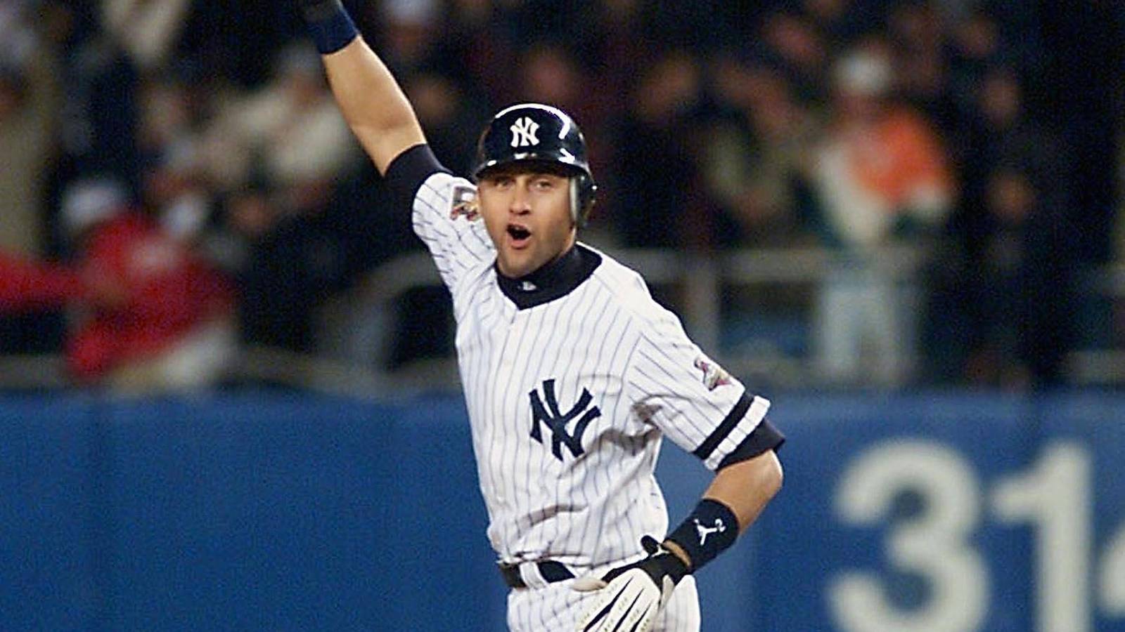 most-memorable-moments-in-mlb-postseason-history-yardbarker