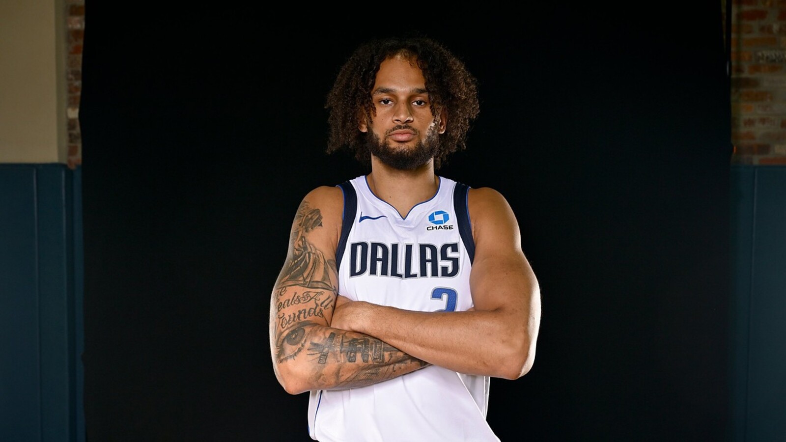 Dereck Lively II Nears Mavericks Extension Deadline While Sidelined