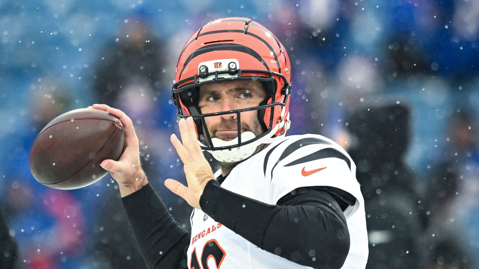 https://www.yardbarker.com/media/d/7/d704bf22df98c5f8e5adaa9d9ae2a428631f25ba/thumb_16x9/joe-flacco-discusses-mindset-on-retirement.jpg?v=1
