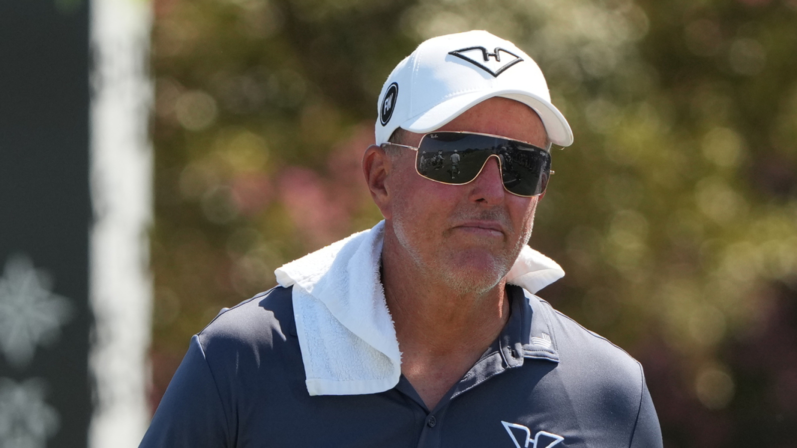 Phil Mickelson still has a golf bucket list item to check off | Yardbarker