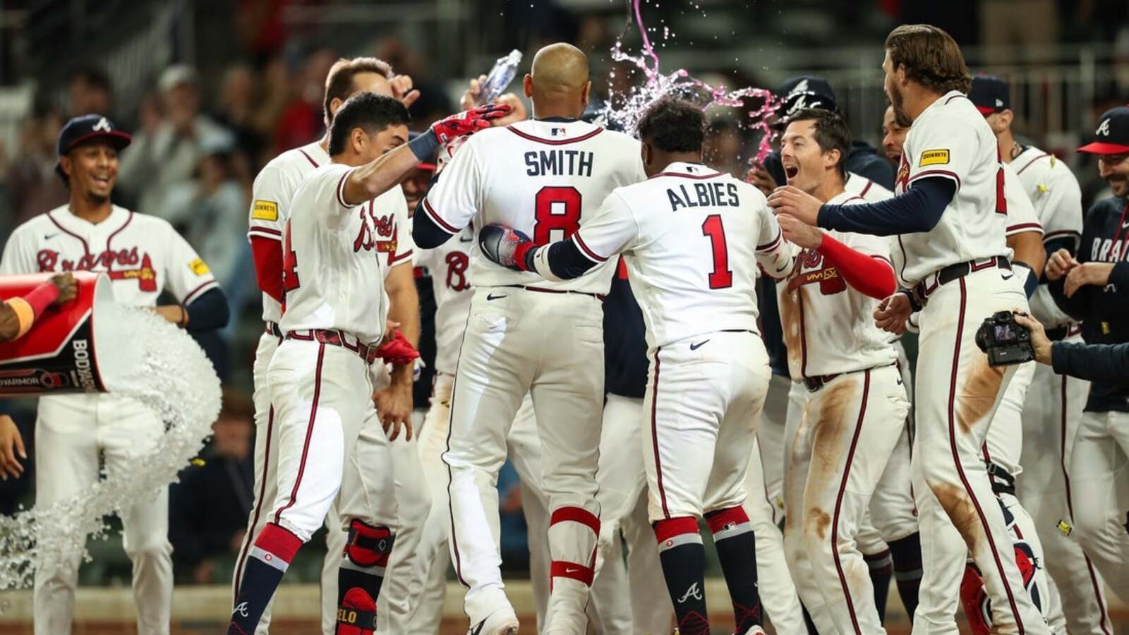 New season, different start for Braves seeking sweep of Royals | Yardbarker