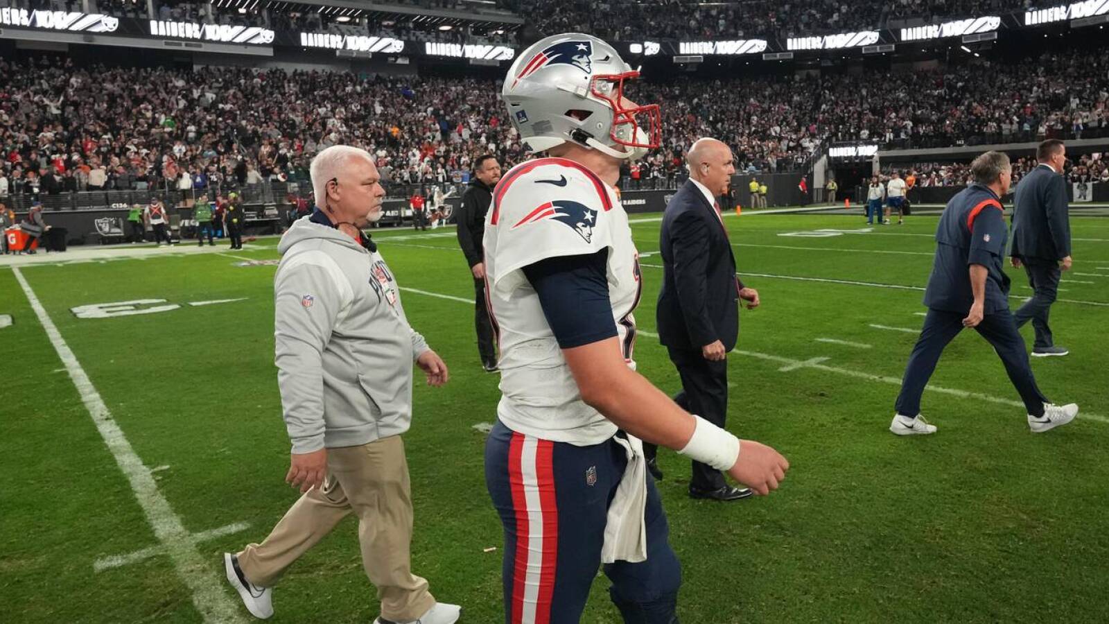 Mac Jones Responds To Bill Belichick s Hail Mary Quote Yardbarker