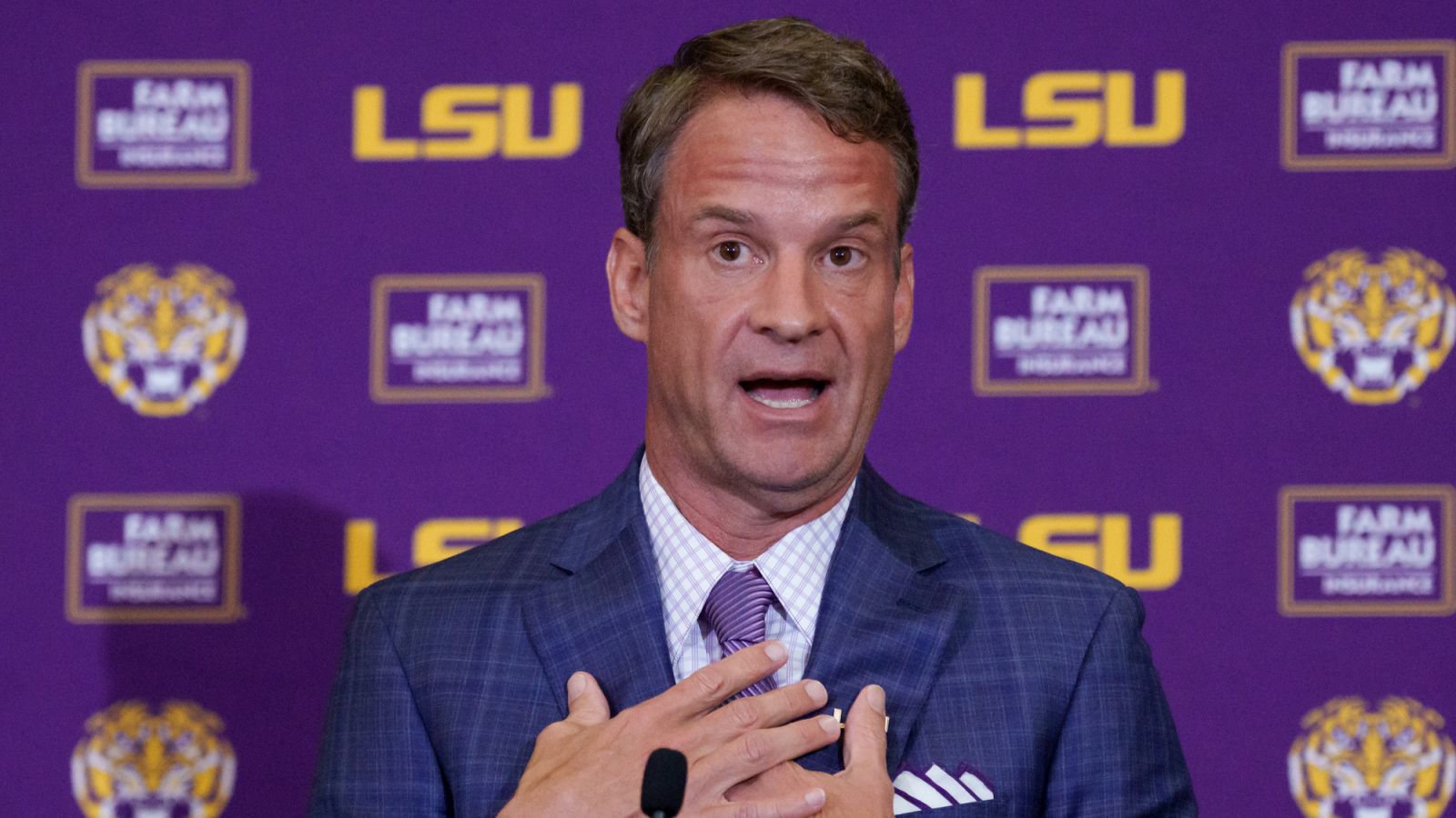 Lane Kiffin Celebrates Dominant LSU Victory Over Clemson