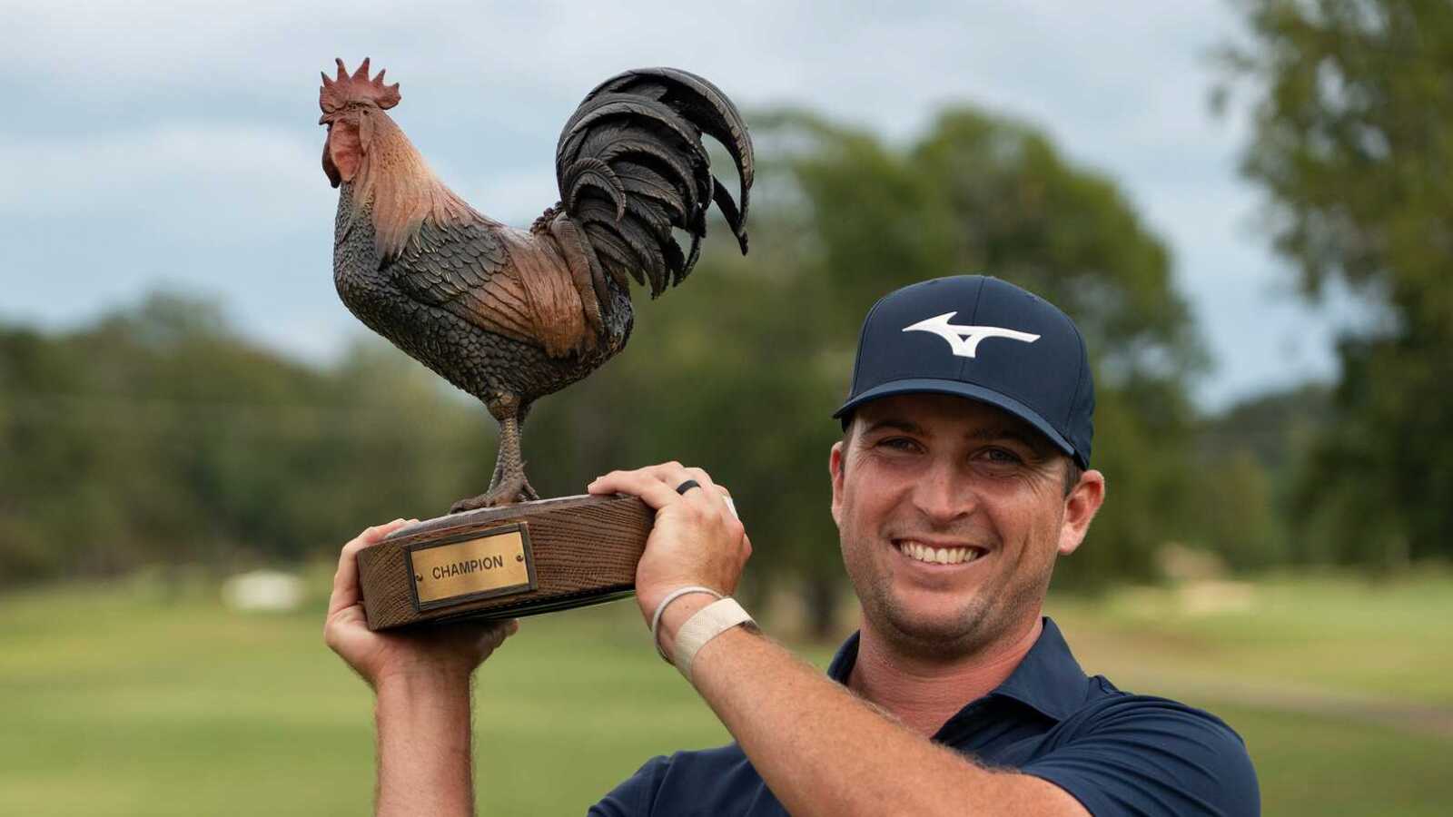 https://www.yardbarker.com/media/d/7/d7be196a425a037c2c736b057064d24155461176/thumb_16x9/steven-fisk-rides-strong-finish-maiden-tour-win.jpg?v=1