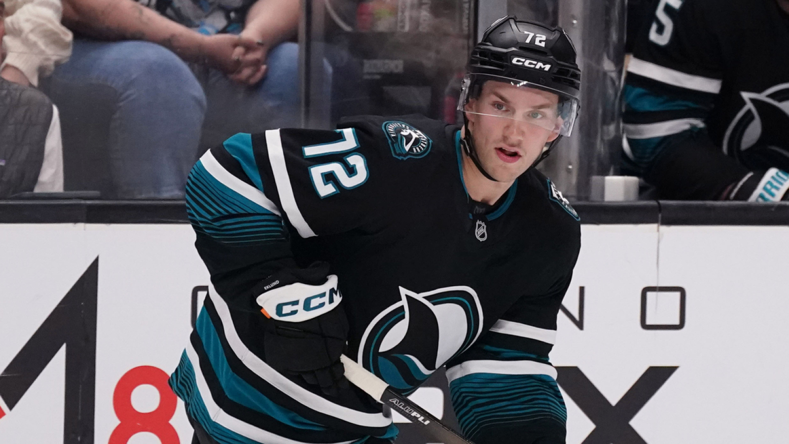 https://www.yardbarker.com/media/d/7/d7e8ed6e55c81e3cfbca85457893284033351c53/thumb_16x9/grading-trades-senators-found-brady-tkachuk.jpg?v=1