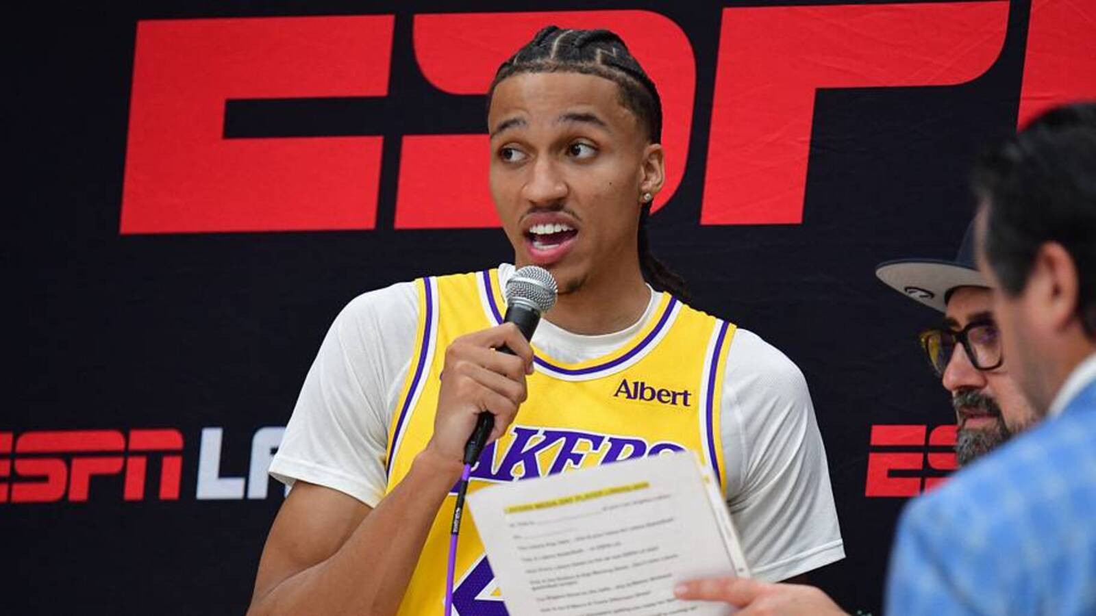 Lakers Officially Recall Cameron Carr From Short G League Stint