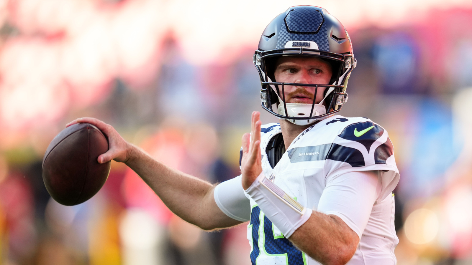 https://www.yardbarker.com/media/d/8/d806e5ad59a0116bb807946b66ef00fec6485d77/thumb_16x9/seahawks-remain-optimistic-sam-darnold-despite.jpg?v=1