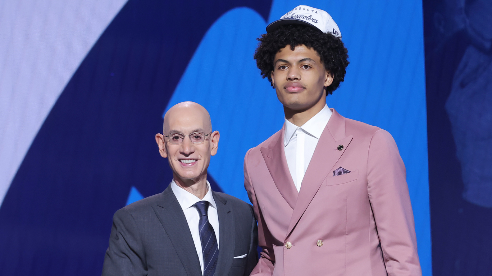Timberwolves take top international big man at No. 17