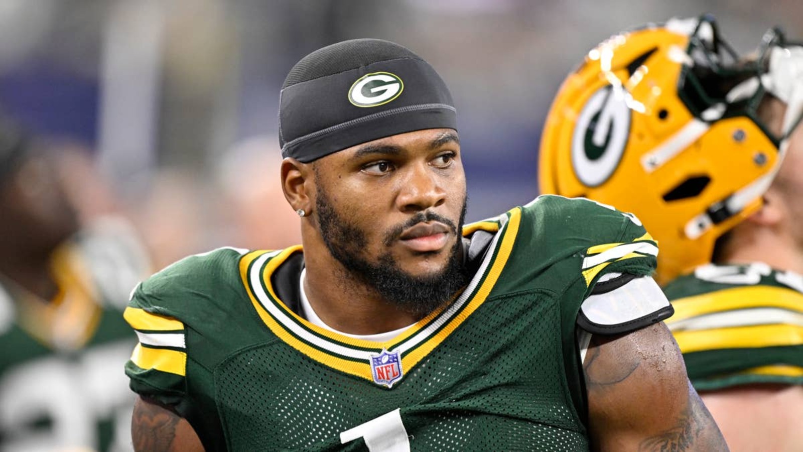 https://www.yardbarker.com/media/d/8/d856f1e0203d9b03598f94da7a9c99b7ffc33dcb/thumb_16x9/green-bay-packers-defensive-end-micah-parsons-1.jpg