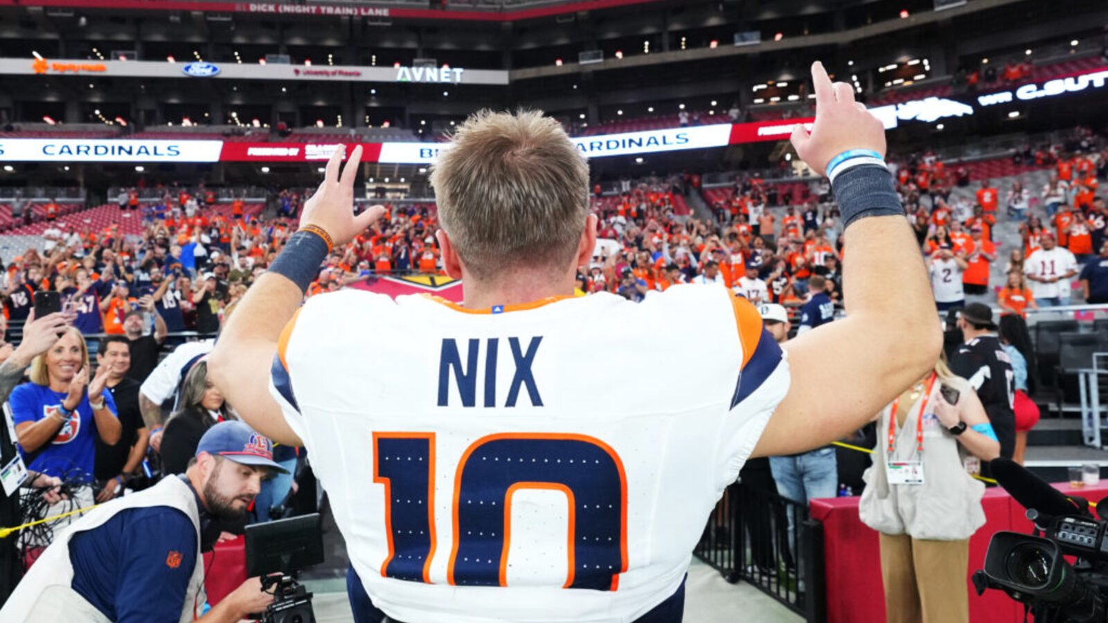 Chiefs vs. Broncos Preview: AFC West Rivals Prepare for Crucial Showdown