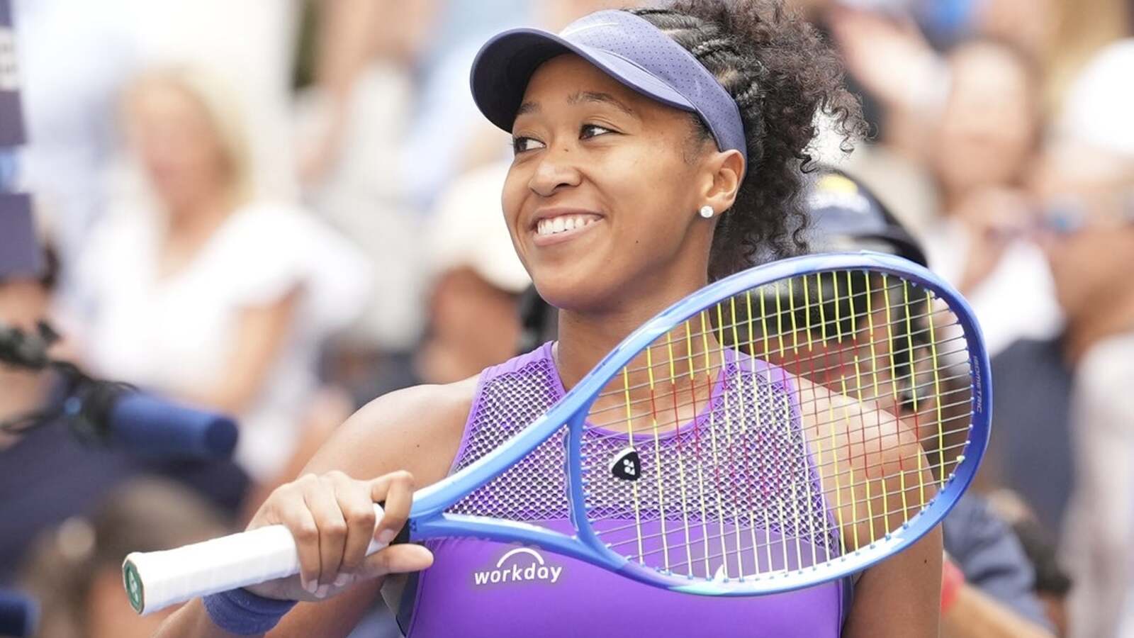 https://www.yardbarker.com/media/d/9/d9600e61b39a74f58057b2c2d7449b2bce70064b/thumb_16x9/naomi-osaka-iga-swiatek-roll-open-quarterfinals.jpg