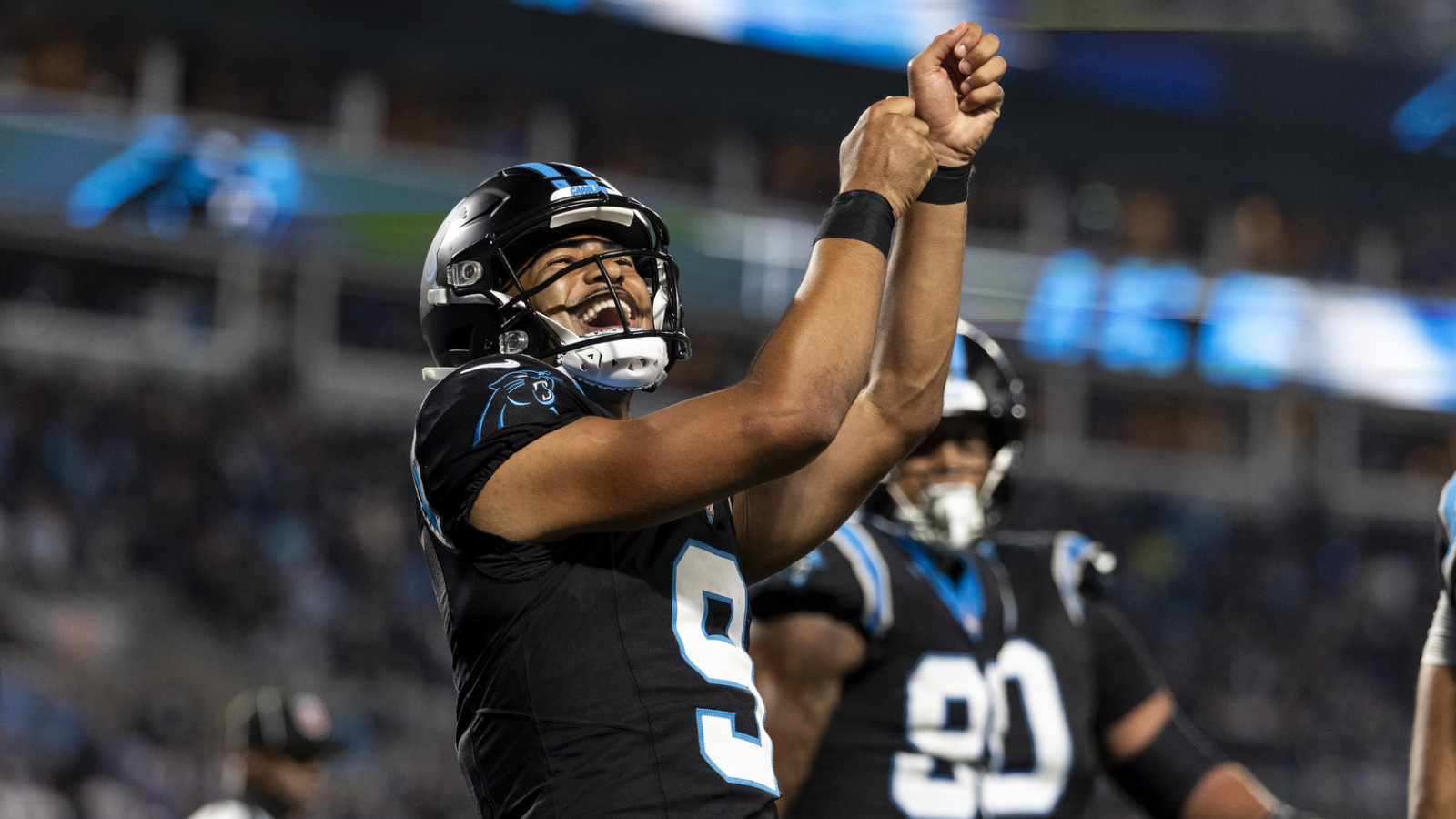 https://www.yardbarker.com/media/d/9/d96c611e72fb0a4560e636d238f08f3c7628ca5d/thumb_16x9/tds-through-four-games-quiz.jpg?v=2