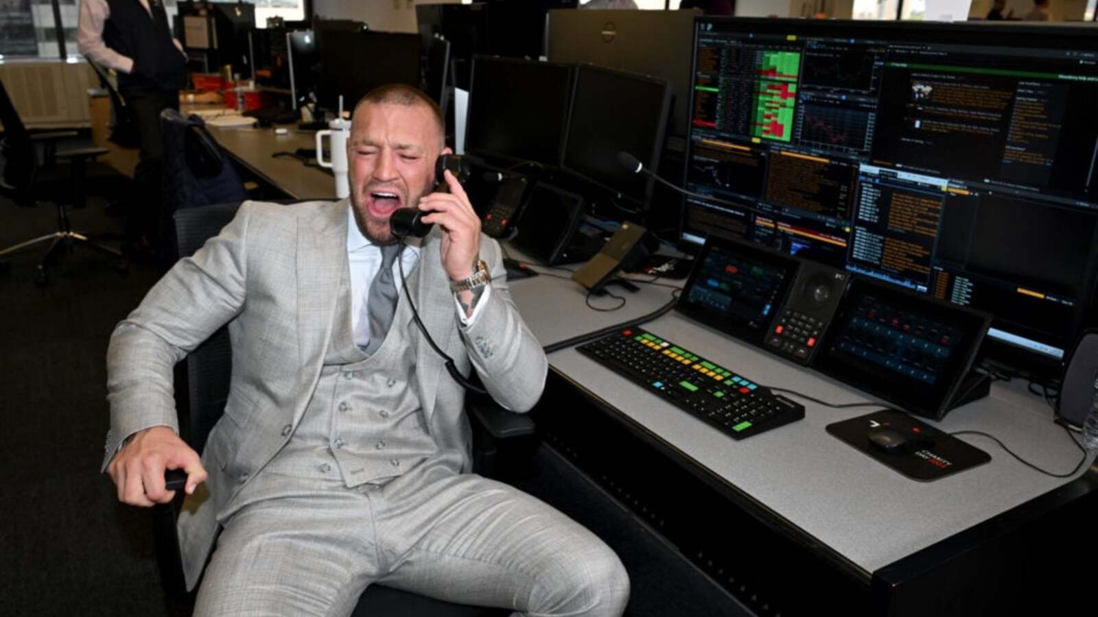 Conor McGregor’s 3.30am bilingual statement in full as he pulls out of Irish Presidential race