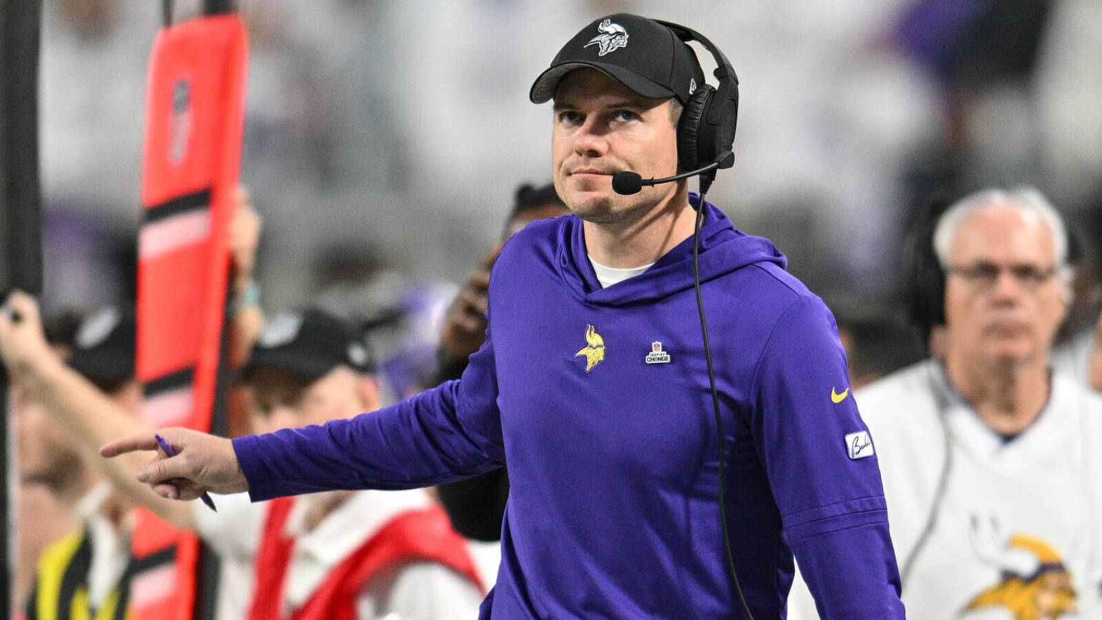 Minnesota Vikings' Roster ShakeUp Bradbury Struggles, Hall's