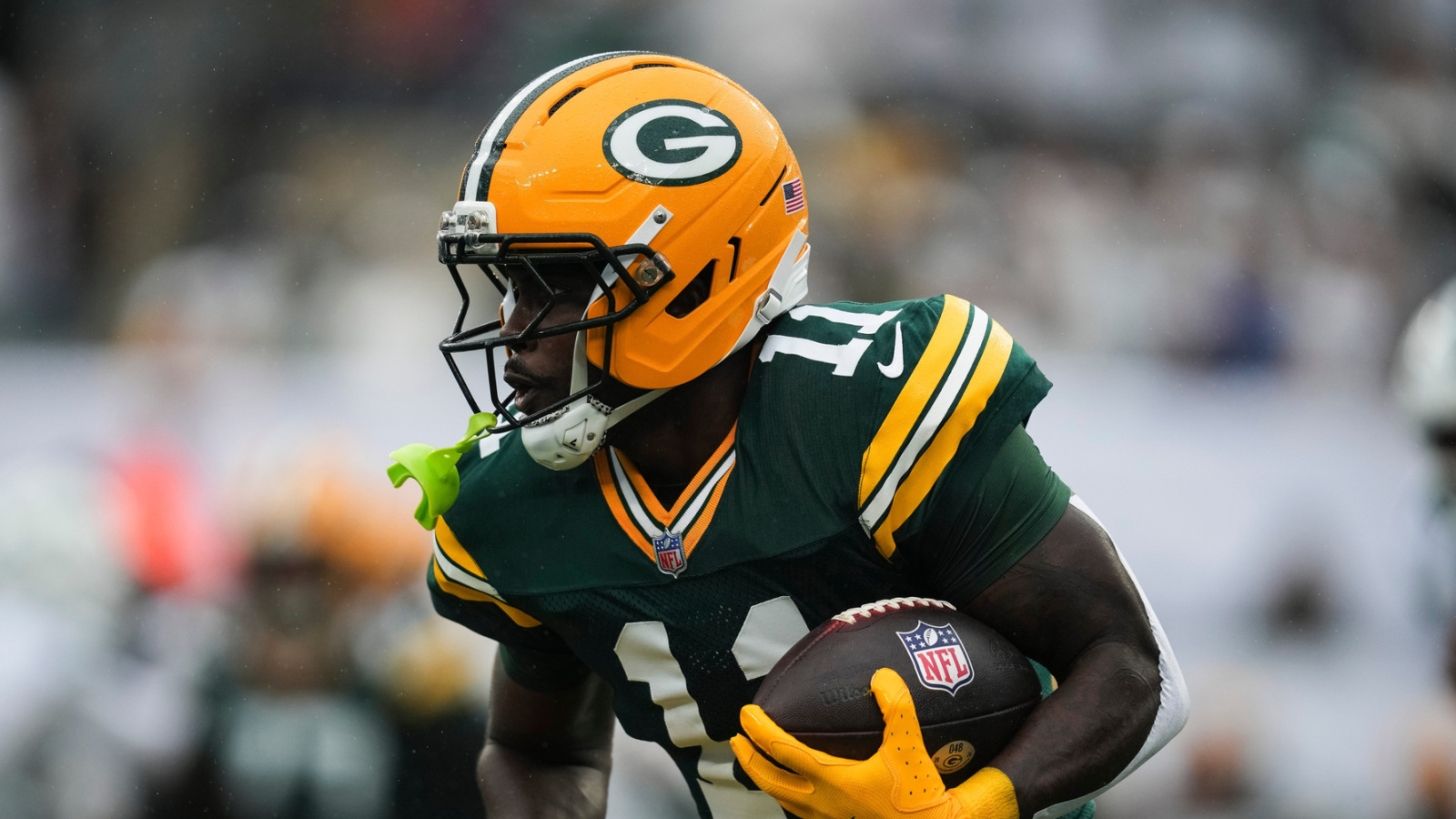 https://www.yardbarker.com/media/d/9/d9ac84ccb2acb6087d9eed1856aac63c09a14788/thumb_16x9/packers-offense-takes-another-hit-as-jayden-reed.jpg?v=1