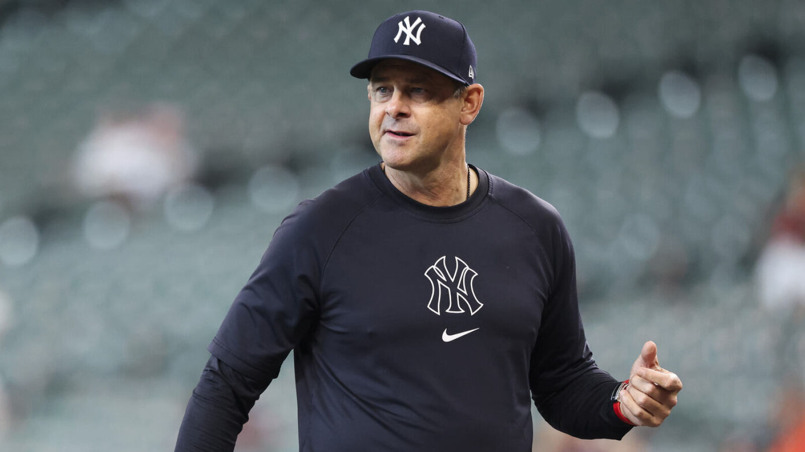 https://www.yardbarker.com/media/d/9/d9b625dc5f02fbb25c23d6b689542b07f4b76451/thumb_16x9/aaron-boone-deserves-lot-criticism.jpg?v=1