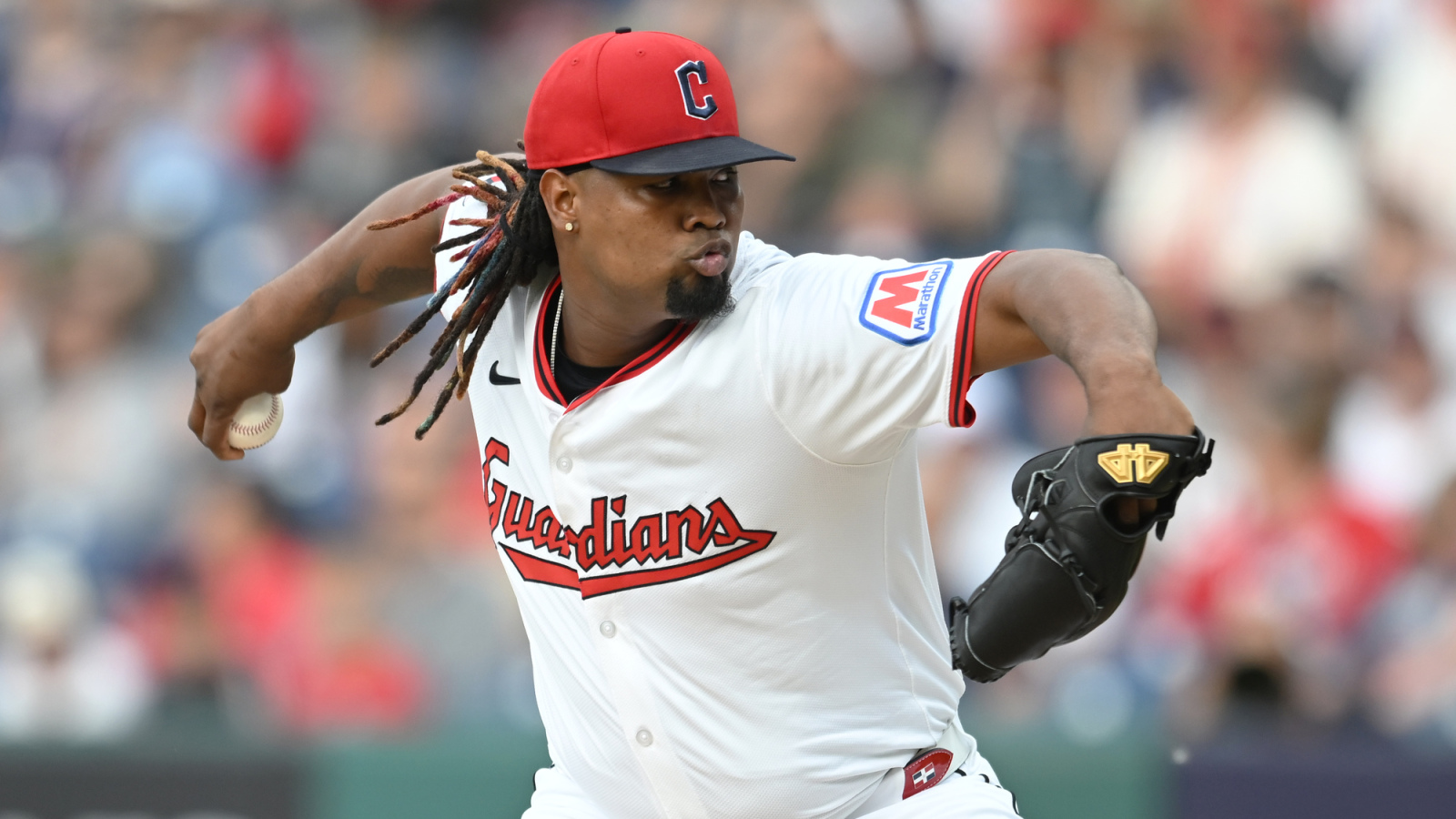 https://www.yardbarker.com/media/d/9/d9c15425e098344dabb8ffe319157f53961a5aee/thumb_16x9/guardians-pitcher-target-sports-betting.jpg?v=1