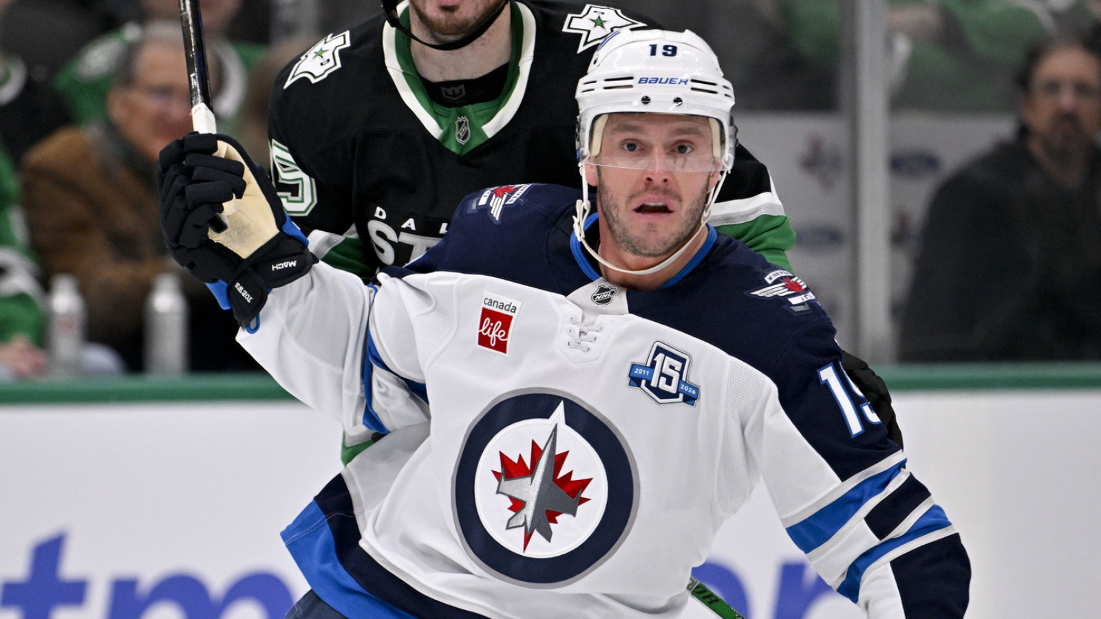 https://www.yardbarker.com/media/d/9/d9ca554ee2463523e016e2b7ee38cc34cd7b9947/thumb_16x9/three-time-stanley-cup-champion-retires-16-year.jpg?v=1