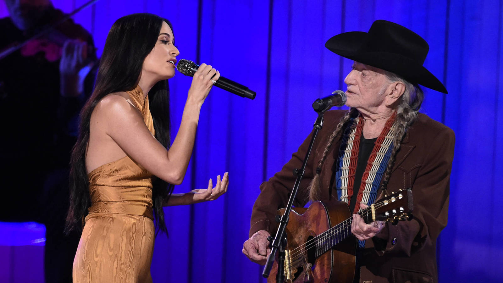 Kacey Musgraves shares how she got her grandfather into Willie Nelson's