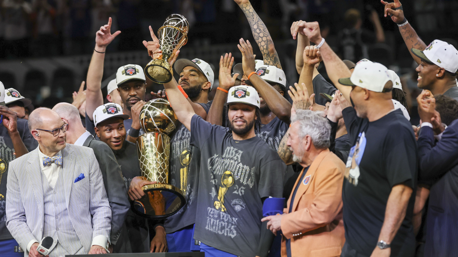 https://www.yardbarker.com/media/d/a/daac263eb01ddde9b5856018efddfbfccf558481/thumb_16x9/nba-finals-mvps-quiz.jpg?v=1