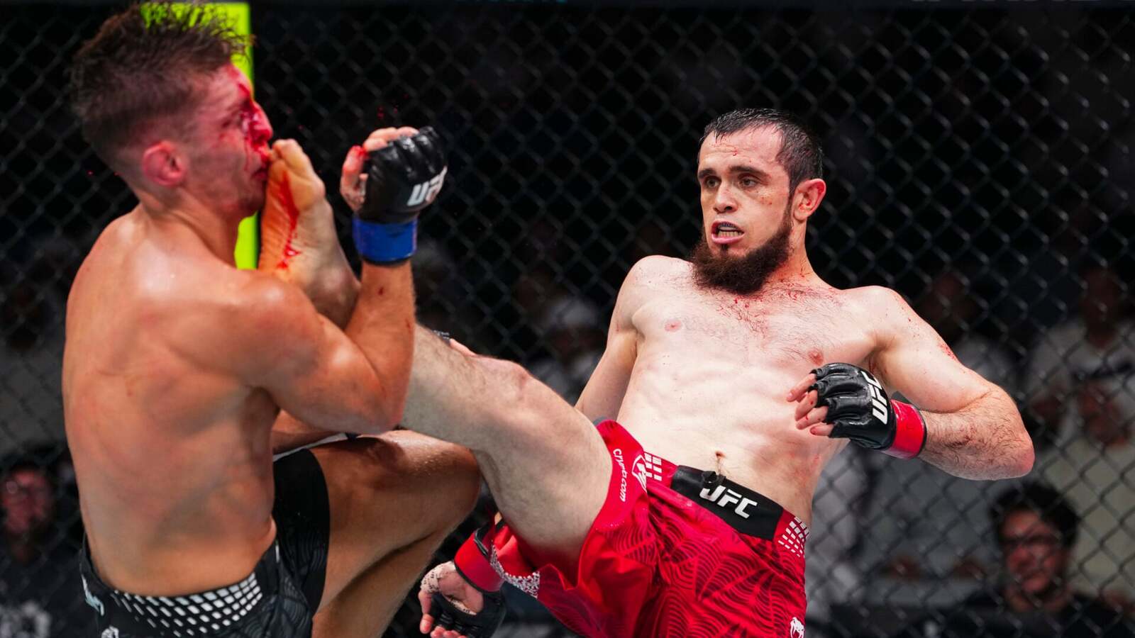 Khabib Nurmagomedov points out what MMA beginners can learn from ‘John Pork’ after his UFC debut