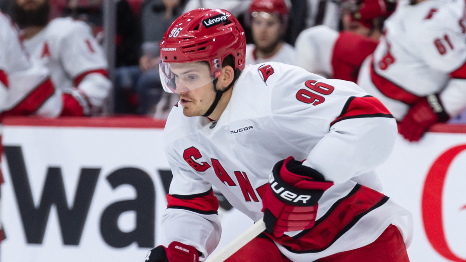 https://www.yardbarker.com/media/d/a/daddddf34c065ca989d85c9b4e84267c3486c50e/thumb_16x9/maple-leafs-reportedly-interested-free-agent.jpg?v=1