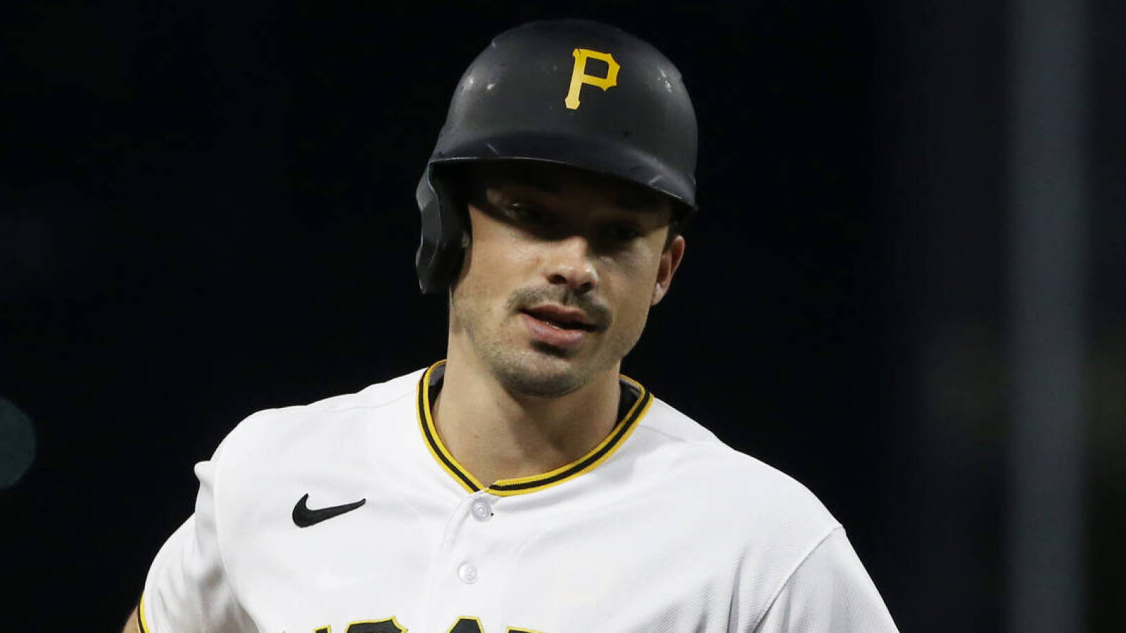 Pirates, Bryan Reynolds reportedly $50M off in contract talks - Vimarsana News