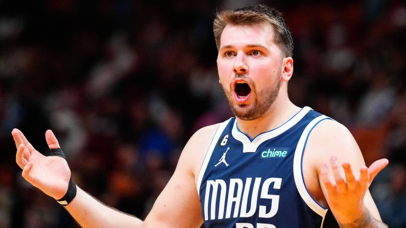 Luka Doncic unhappy Mavericks gave up on season - Vimarsana News
