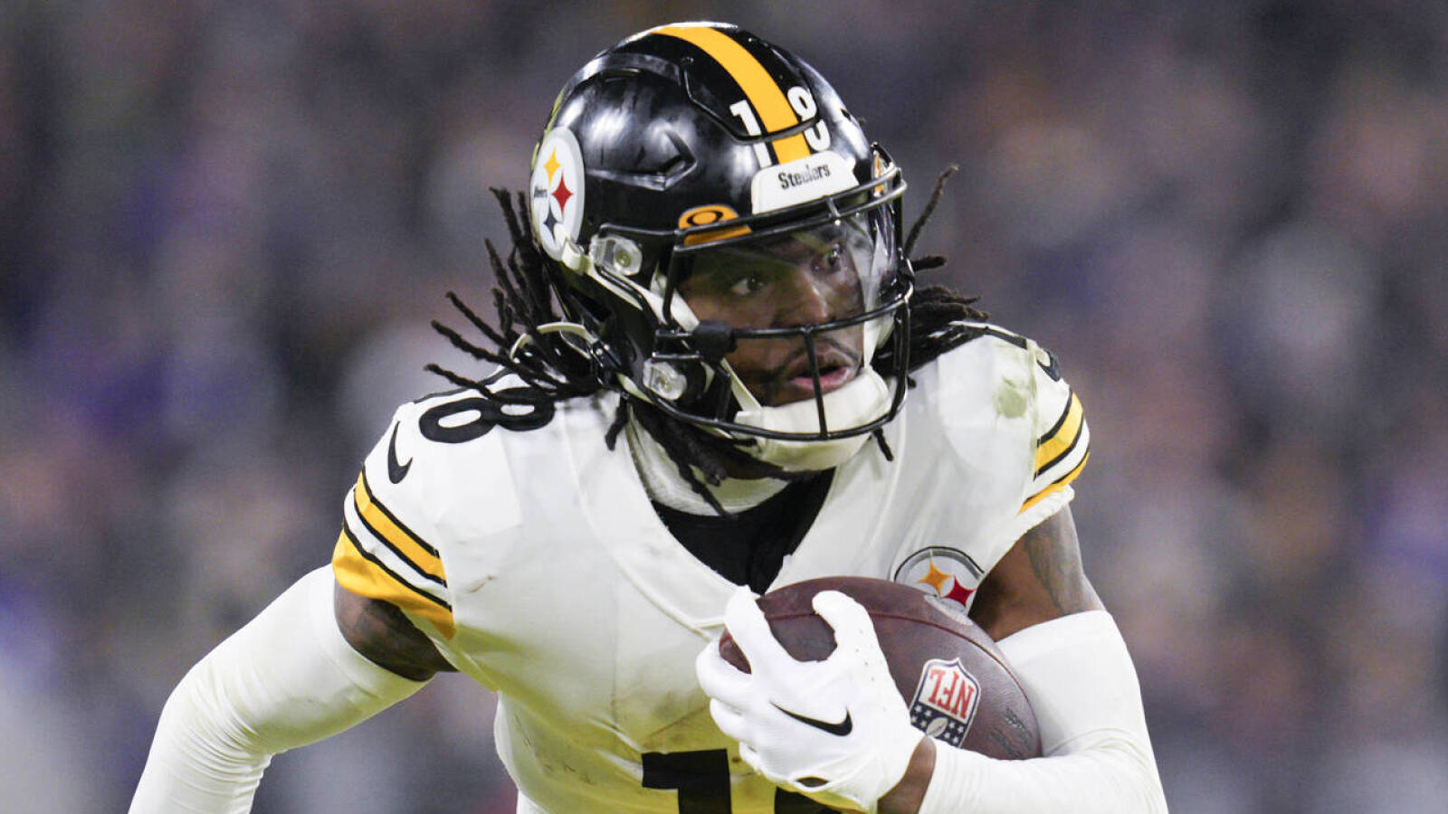 Steelers wide receiver sets big goals for 2023 season Yardbarker