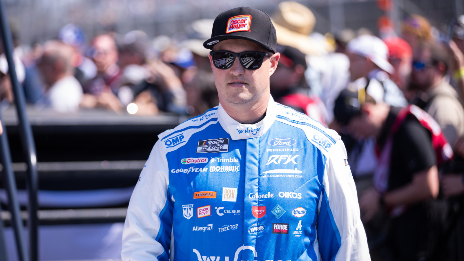 https://www.yardbarker.com/media/d/c/dc047ab0bb321a05db4b591a8bb79bb27e4adf3d/thumb_16x9/summer-slump-ryan-preece-still-alive-nascars.jpg?v=1