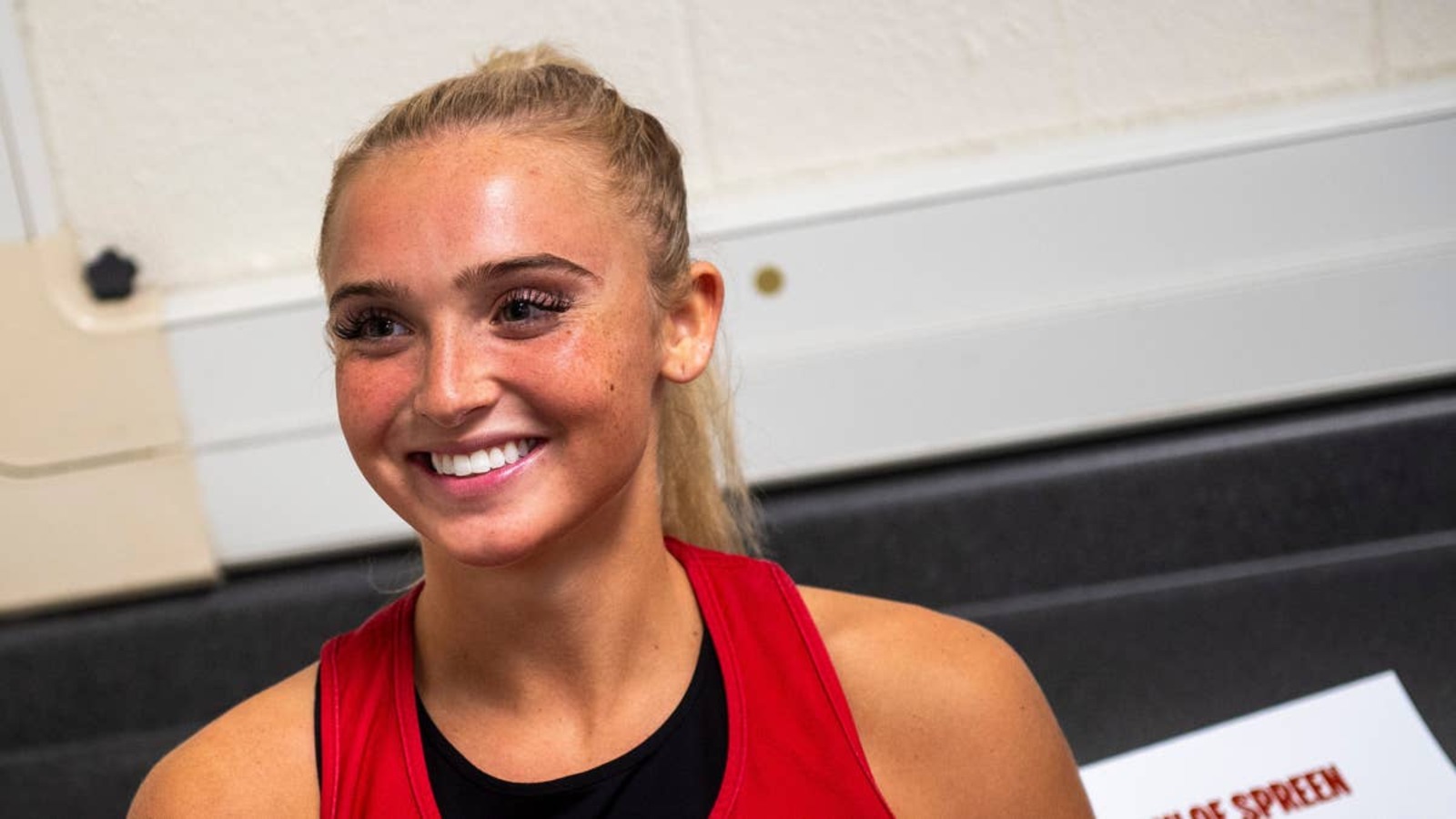 Photo Of Women's College Basketball Player Has 1.1 Million Views ...