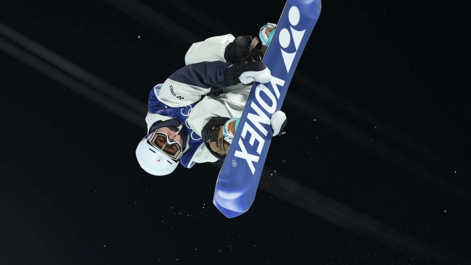 Japan's Totsuka takes halfpipe gold, Aussie James settles for silver