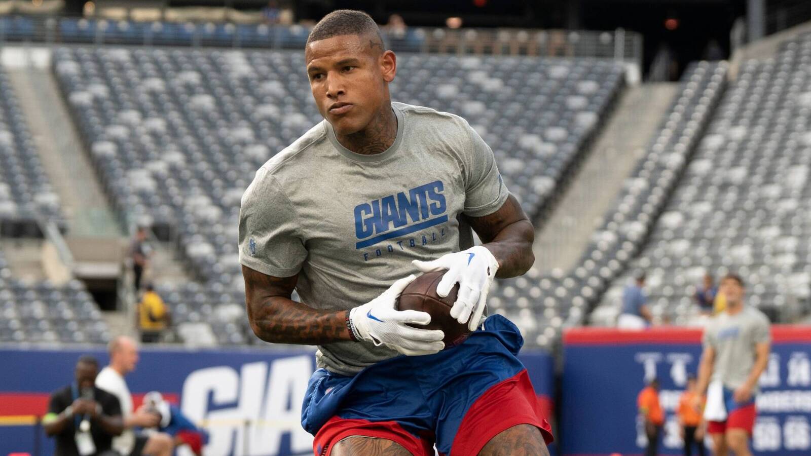 Giants tight end announces decision on NFL future - Vimarsana News