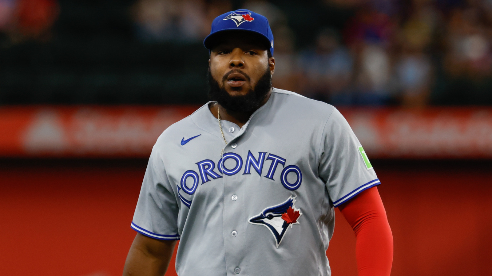 https://www.yardbarker.com/media/d/d/dd1a1fed7e3a91e8cf00964e50b936ef51cda6d6/thumb_16x9/vladimir-guerrero-jr-opens-disappointing-season.jpg?v=2