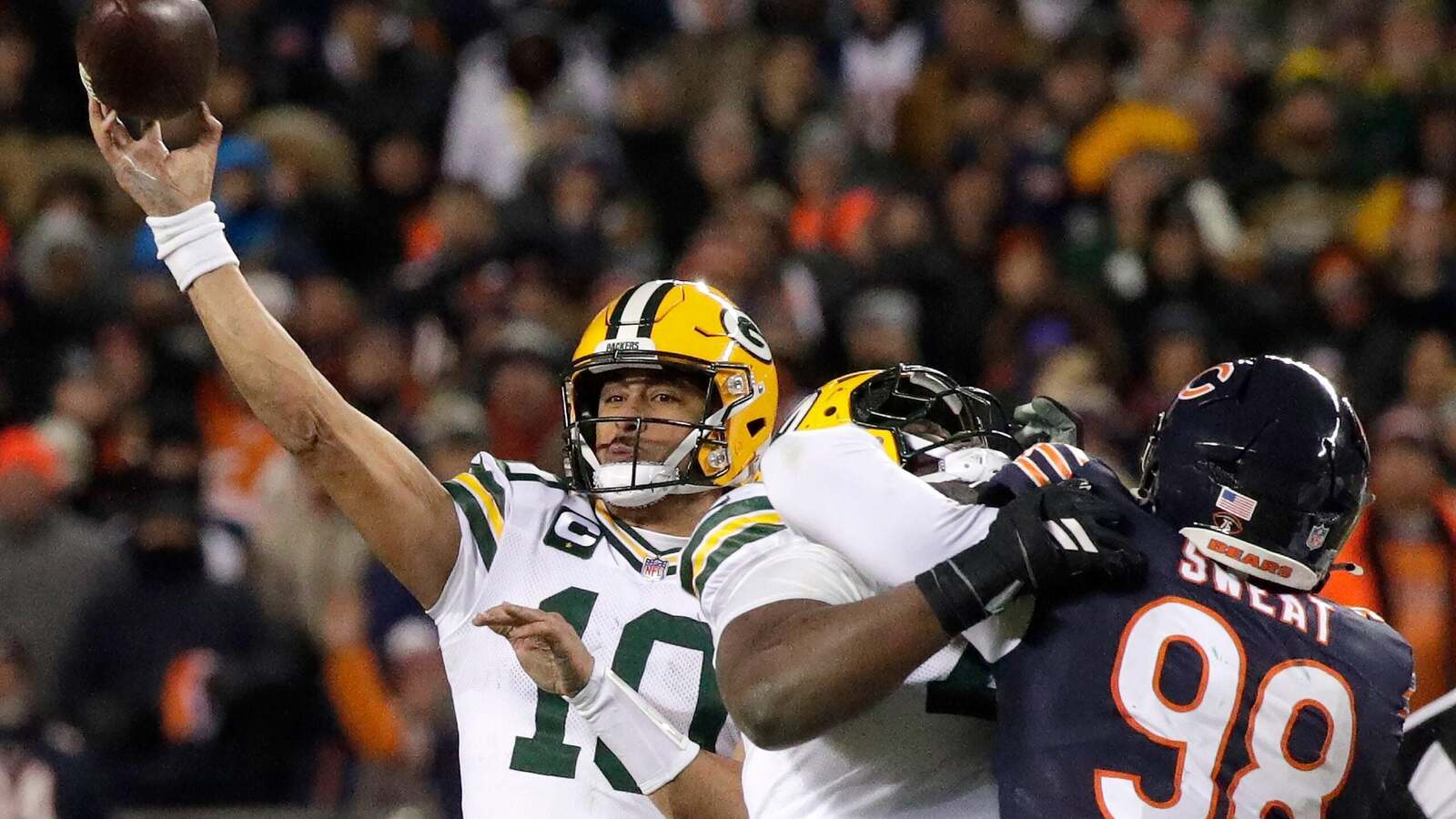 Packers Host Bears in Key NFC North Rivalry Game