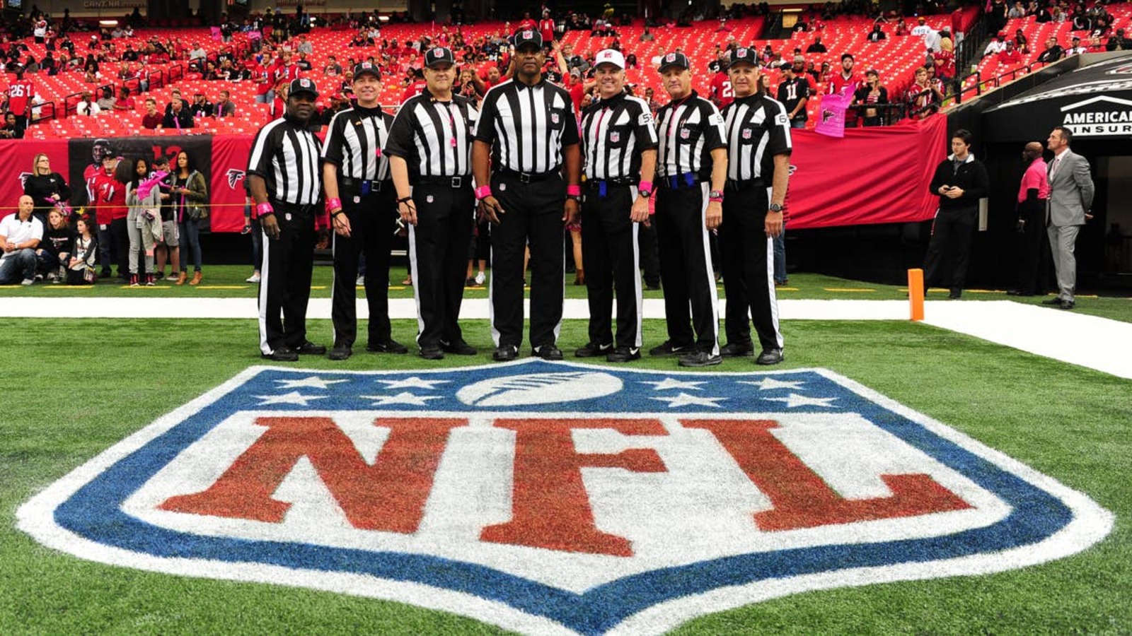 NFL Referee Bill Vinovich Received 'Loudest' Pregame Boo Reporters Have ...