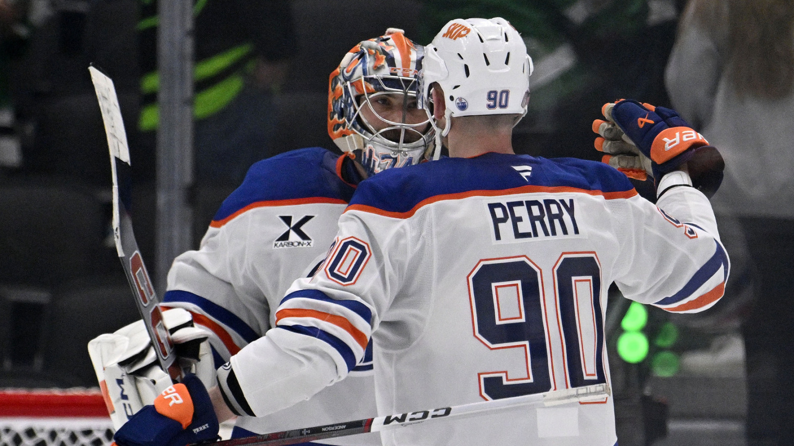 https://www.yardbarker.com/media/d/d/ddda84e208b1fc0f905fa86814f956369623ecba/thumb_16x9/oilers-stars-takeaways-unexpected-heroes-help.jpg?v=1