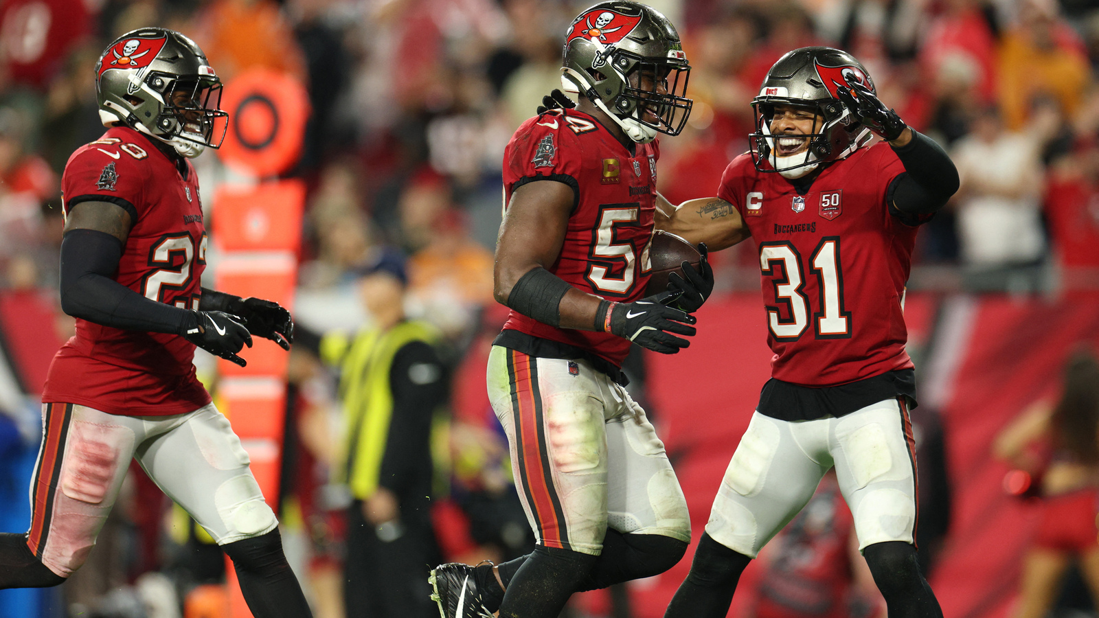 Slivon's Slant: Inside The 2026 Bucs Safety Room