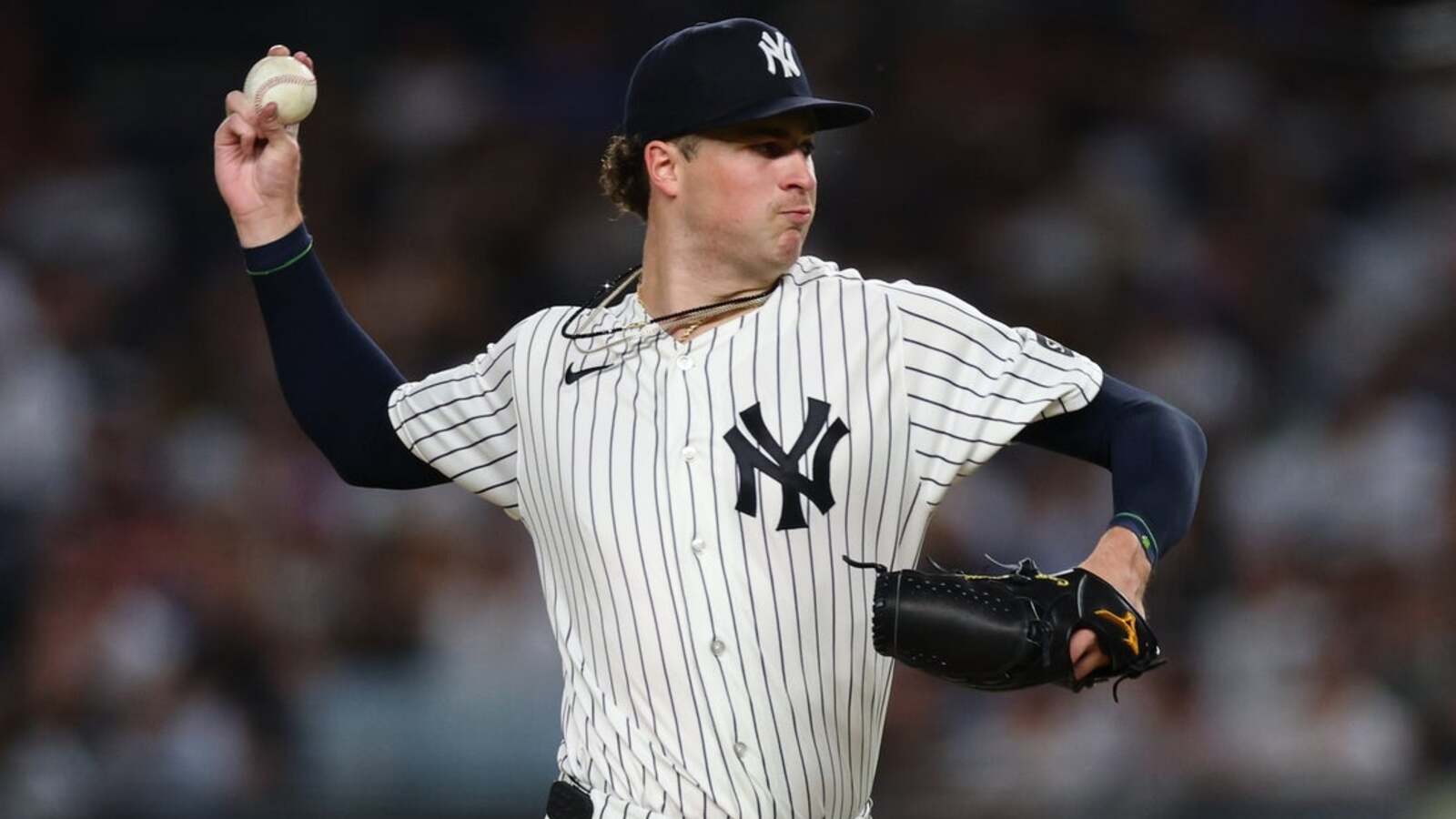 Yankees Aim for Playoff Spot Against Mets in Subway Series Finale