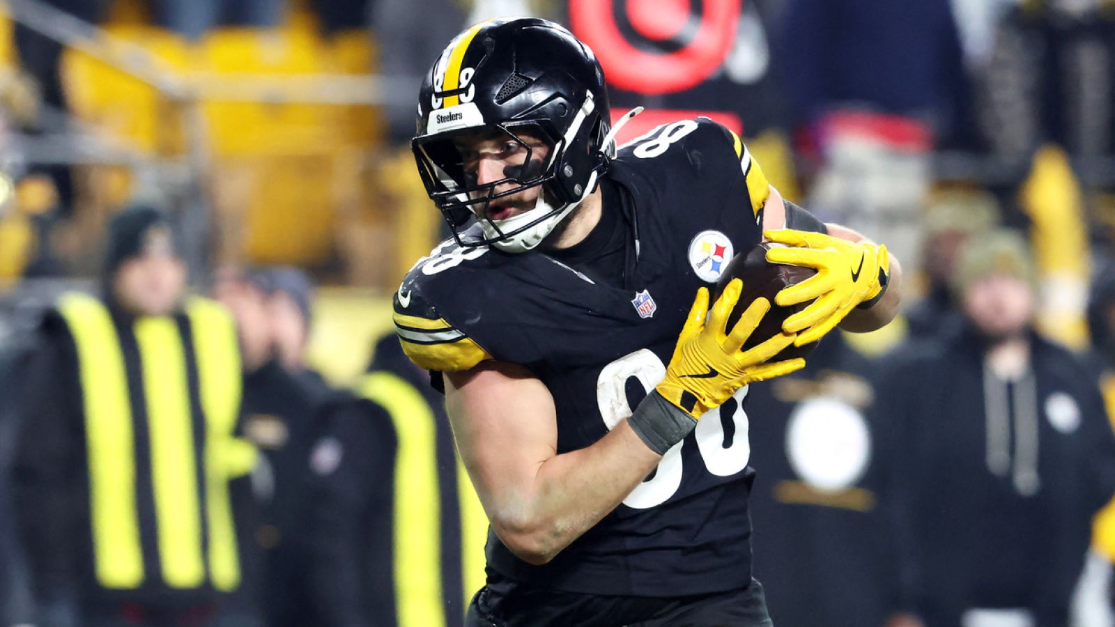 Pat Freiermuth Believes Steelers Fans Are About To See An Offensive Masterclass Not Seen Since Ben Roethlisberger